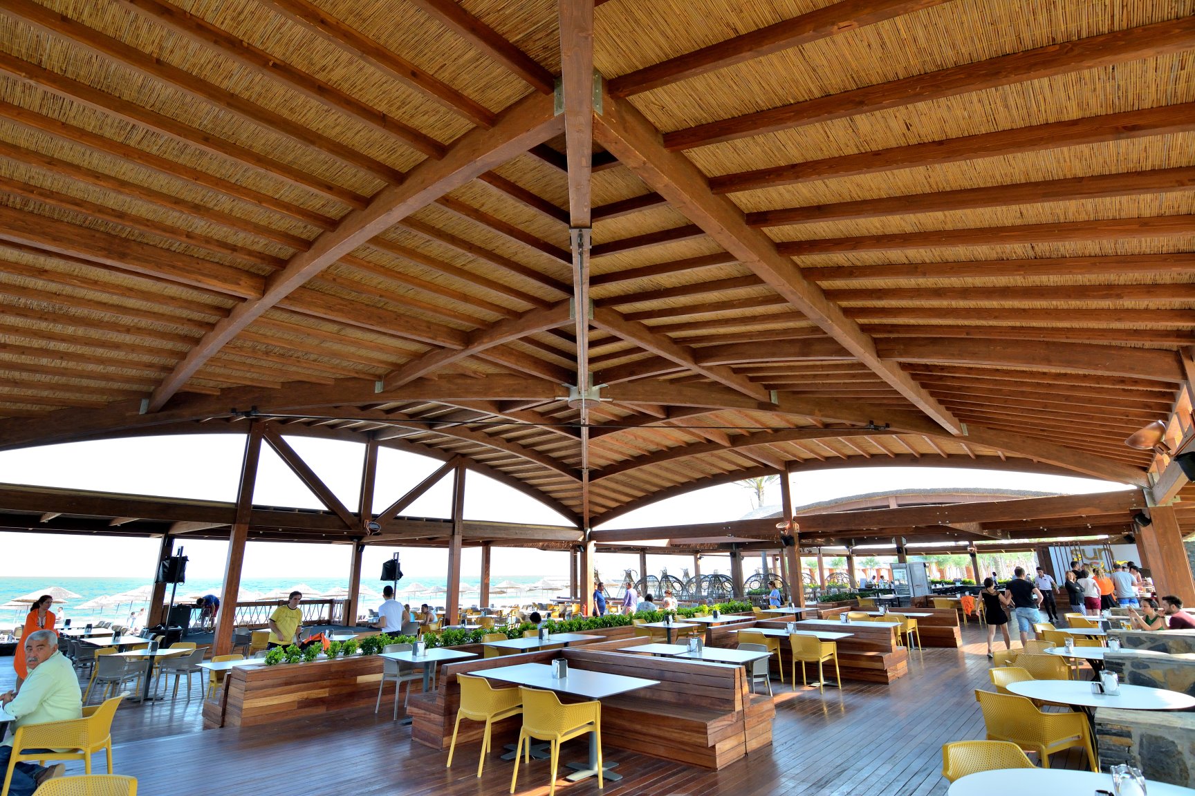 Nuhun Gemisi Otel Kıbrıs Ahşap Çatı