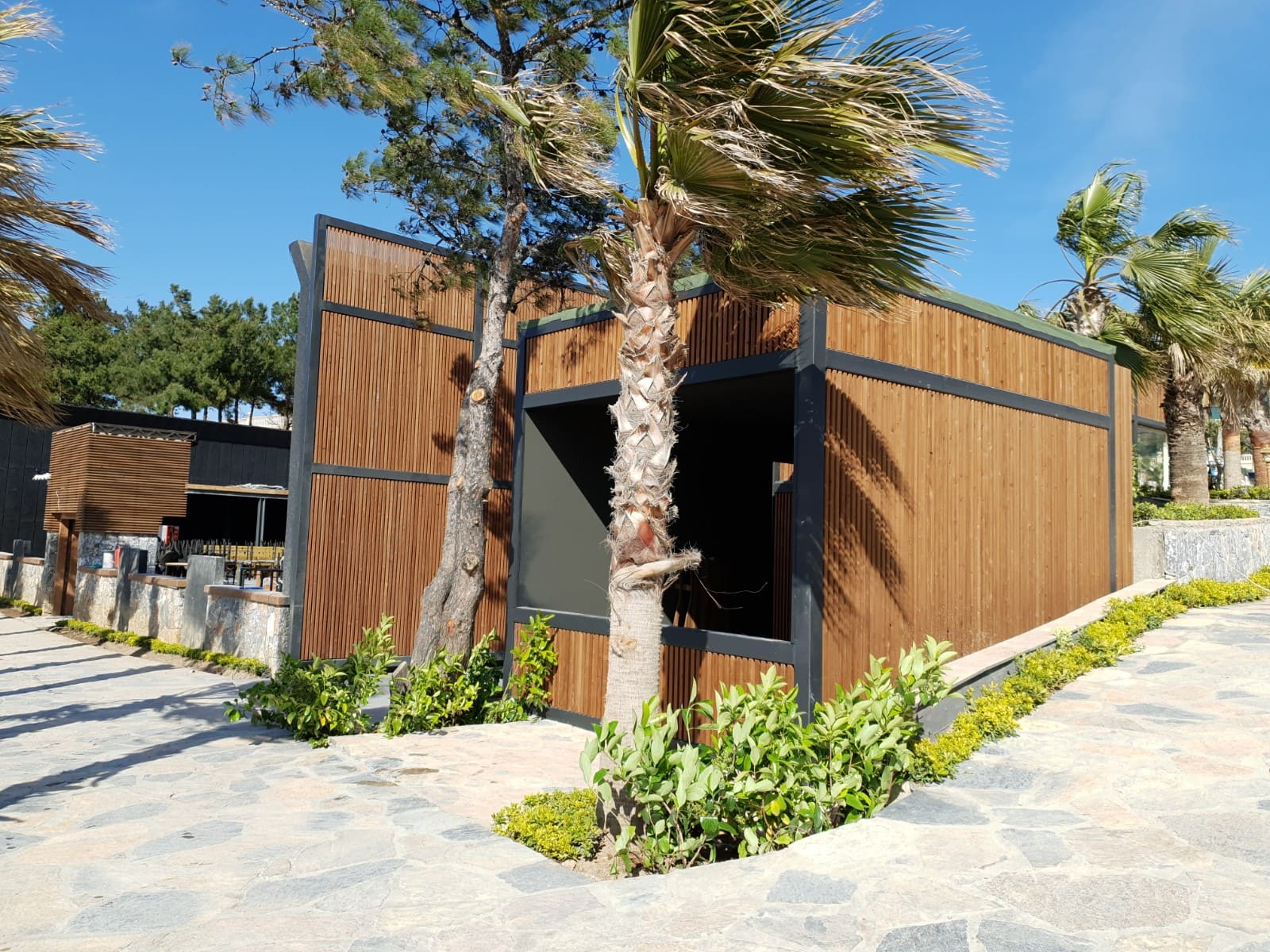 Vogue Hotel Cephe Kaplama